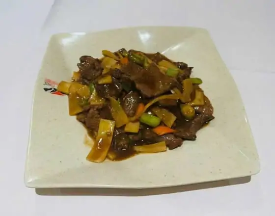蚝油牛肉 / Beef with Oyster Sauce