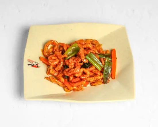 干炒牛肉丝 / Crispy Shredded Chilli Beef