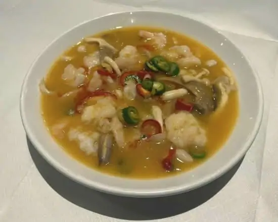 金汤滑 (鱼块) / Fish Fillet in Golden Soup