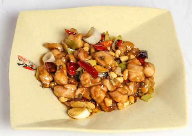 宫保鸡 / Kung Po Chicken with Peanuts