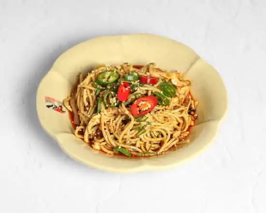 雞絲涼面 / Sliced Chicken with Cold Noodles